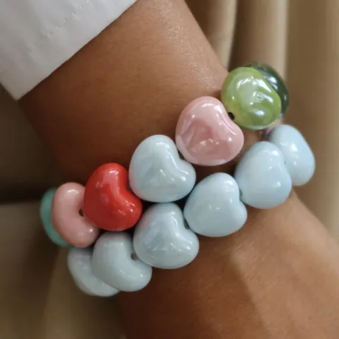 Snoepkleur Acryl Hart Kralen Elastische Armband Voor Vrouwen Boheems Kleurrijk Hart Bedeltje Stretch Armband Fris Zoet Sieraden Cadeau
