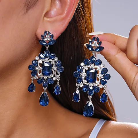 Luxury Alloy Rhinestone Square Flower Water Drop Tassel Earrings With Silver Earring Post Vintage Palace Style Dangle Earrings For Women Jewelry
