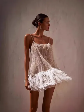 Vestito Mini da Donna Sexy Senza Schienale con Paillettes e Nappe di Piume Stile Europeo Cami Senza Maniche per Festa e Sera