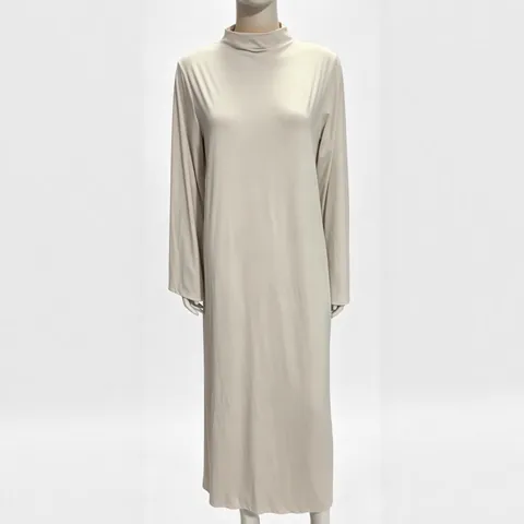 Robe Maxi à Manches Longues Grande Taille pour Femmes Longueur Sol Couleur Unie Coupe Ample Décontractée Automne Tricotée