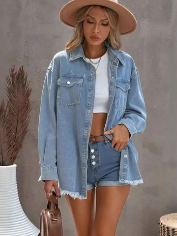 Women Casual Washed Denim Shirt Jacket With Frayed Tassel Hem Distressed Oversized Long Sleeve Streetwear Denim Outwear Top