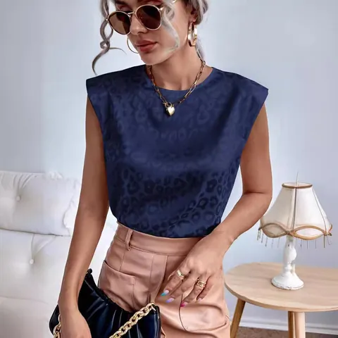 Damen Rundhalsausschnitt Leopard Jacquard T-Shirt Satin Polyester Kurzarm Lockere Passform Casual Elegant Mode Top