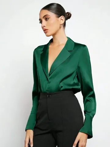 Chemisier Élégant en Satin à Manches Longues pour Femmes Chemise Minimaliste à Boutons Haut de Bureau Décontracté en Polyester