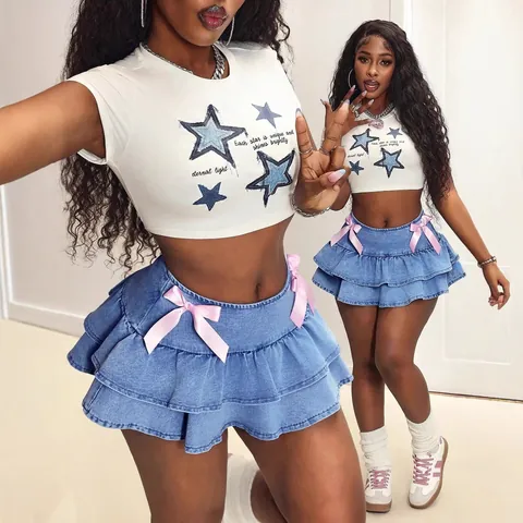Women Sweet Cool Tiered Denim Mini Skirt With Pink Bows Ruffle Hem Washed Jean Skirt Y2K Style Bottom For Party Casual