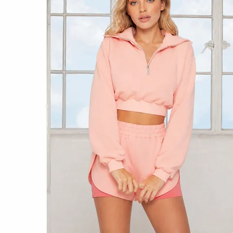 Ensemble Sportif Décontracté à Couleur Unie pour Femmes Sweat-shirt Court à Manches Longues et Demi-fermeture Éclair et Short Faux Deux Pièces en Mélange de Coton Haut et Bas