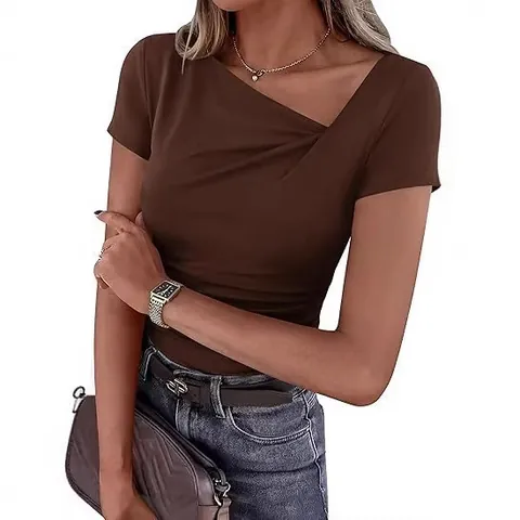 Haut T-Shirt Femme avec Encolure Asymétrique Froncé Coupe Slim en Mélange de Coton Manches Courtes Minimaliste Couleur Unie Décontracté Élégant