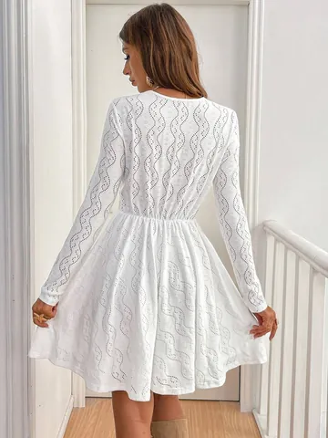 Women Elegant White Lace Patchwork Mini Holiday Dress V Neck Long Sleeve Scalloped Edge Sun Dress A-Line Party Sundress