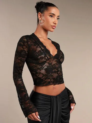 Elegant Sexy Transparent Floral Lace V-Neck Flare Long Sleeve Slim Fit Cropped Top For Women Party Banquet Fashion Top