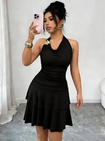 Women Sexy Black Halter Neck Ruched Bodycon Dress Metal Buckle Tiered Hem Slim Fit Sleeveless Party Mini Dress