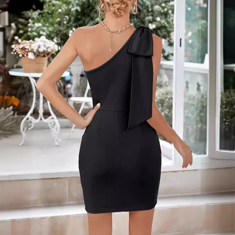 Dames Sexy Eén Schouder Strik Nauwsluitende Mini Jurk Geplooid Mouwloos Polyester Elastaan Cocktail Feest Slim Fit Jurk