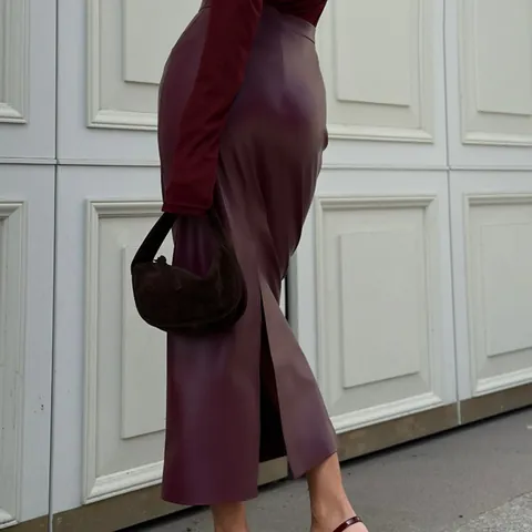 Women High Waist PU Leather Midi Skirt Slim Fit Back Slit Solid Color Elegant Commuter Office Pencil Bodycon
