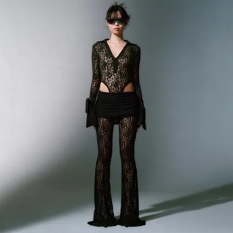 Sexy Schwarz Spitze Patchwork Tiefer V-Ausschnitt Langarm Top Und Hohe Taille Schlaghose Set Damen Nachtclub Party Kleidung