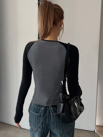 Women American Retro Slim Fit Long Sleeve T-Shirt Star Print Contrast Raglan Sleeve Cropped Top Y2K Streetwear Pullover Tee