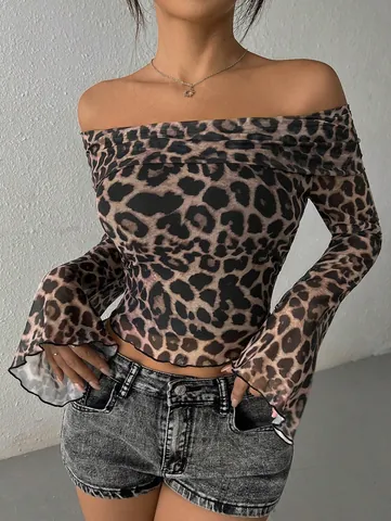 Maglietta a Maniche Lunghe con Spalle Scoperte e Stampa Leopardata da Donna Slim Fit Sexy Cropped Top Poliestere Stampato Streetwear Abbigliamento