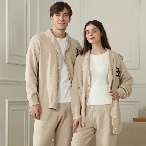 Couples V-Neck Loungewear Set Thick Polyester Button Down Cardigan Top And Bottom Home Wear Pajamas For Autumn Winter