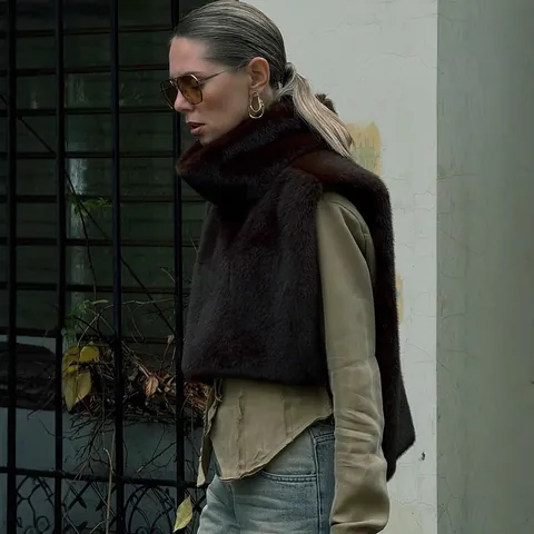 Women Mock Neck Faux Fur Sleeveless Vest Top Autumn Winter Solid Color Slim Fit Spliced Pullover Warm Casual Fashion Outerwear