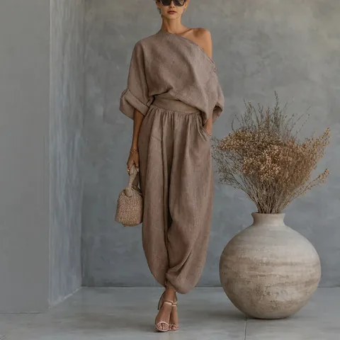 Conjunto de Dos Piezas Casual para Mujer en Poliéster Top con Hombro Caído y Pantalón Linterna Color Sólido Estilo Vacaciones