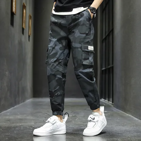 Men Vintage Cotton Camouflage Cargo Pants Outdoor Streetwear Multi-Pocket Jogger Pants Retro Loose Fit Cuffed Trousers