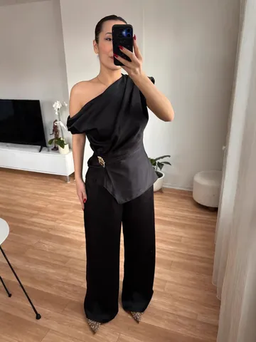 Women Elegant One-Shoulder Sleeveless Satin Top And Bottom Ruched Waist Solid Color Wide Leg Pant Outfit