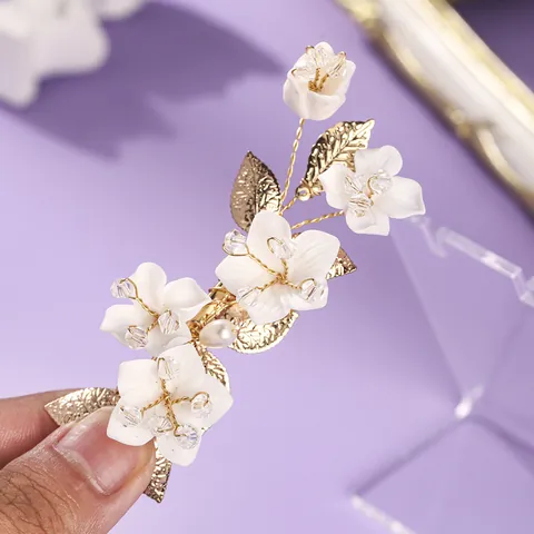 Handmade White Resin Flower Hair Clip Gold Metal Leaf Rhinestone Pearl Duckbill Hairpin For Women Wedding Banquet Jewelry
