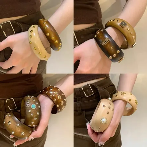 Westlicher Vintage Strukturierter Holz Armreif Für Damen Mode Übertriebene Boho Legierung Nieten Breite Manschette Armband Schmuck