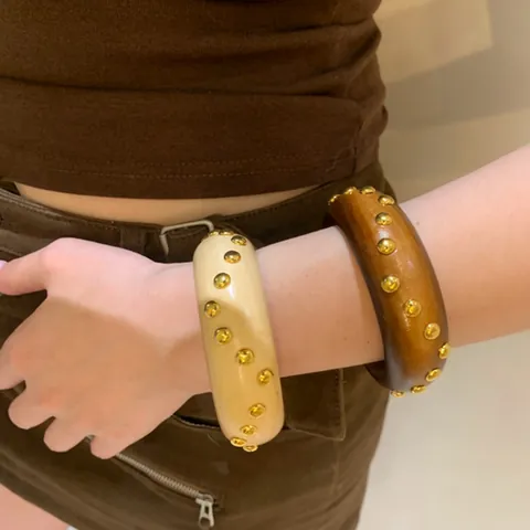 Vintage Houten Armband Met Gouden Klinknagels Retro Geometrische Dikke Ronde Handketting Voor Dames Chic Boutique Sieraden Cadeau