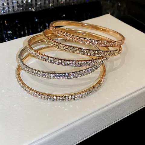 Dubbele Rij Strass Ronde Armring IJzer Lichte Luxe Ins Stijl Mode Sieraden Voor Dames Dagelijks Banket Cadeau