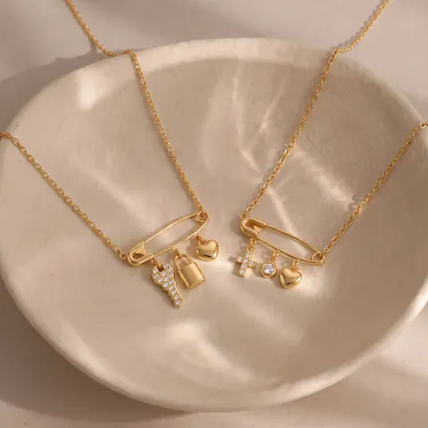 Halskette Aus Edelstahl Gold Überzogen Büroklammer Herz Schlüssel Schloss Kreuz Anhänger Strass Lagenkette Damen Schmuck