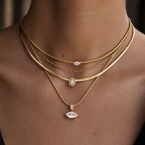 Edelstahl Schlangenknochenkette Halskette Strass Anhänger Minimalistisch Luxus Gold Halskette Für Damen Schmuck Geschenk