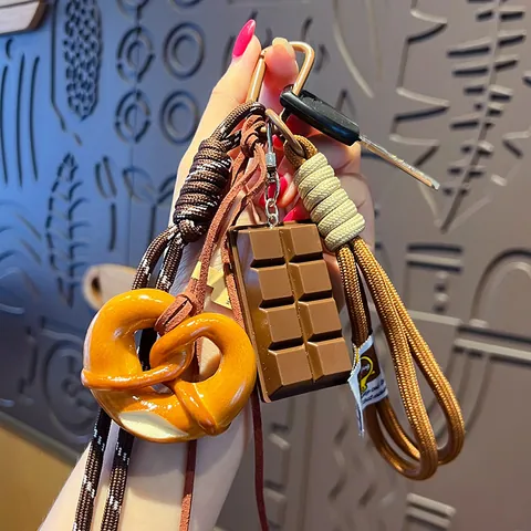 Δημιουργικό Μπρελόκ Προσομοίωση Ψωμιού Pretzel Bagel Πλεκτό Σχοινί Μενταγιόν Τσάντας Μπρελόκ Στυλ Φαγητού Δώρο