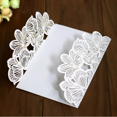Invitations de Mariage Découpe Laser Rose Exquis Creux Papier Perlé Cartes De Voeux Pour Anniversaire Mariage Fête