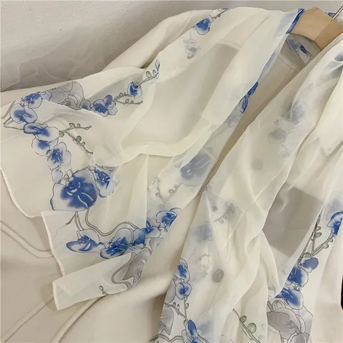 Women's Long Chiffon Scarf Elegant Floral Print Magpie Spring Pattern Lightweight Gradient Gauze Scarf For Spring Autumn Fashion Accessories