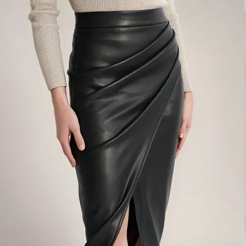 Women High Waist PU Leather Ruched Mini Skirt Sexy Front Slit Bodycon Pencil Skirt Urban Fashion Commuting Style Bottom