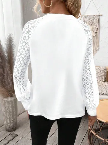 Women's Casual Long Sleeve T-Shirt Elegant Lace Patchwork Solid Color Round Neck Top For Commuting Outing Daily Wear