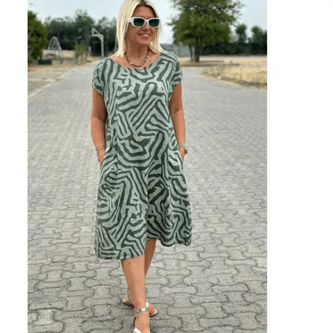 Women's Plus Size Bohemian Leopard Print Midi Dress Summer Round Neck Short Sleeve Loose Vacation Lyocell Kaftan Dress
