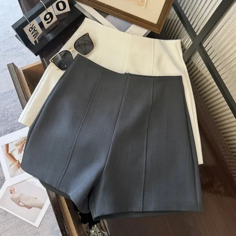 Short de Costume Minimaliste à Taille Haute pour Femmes Printemps Été Coupe A-Line Jambe Droite Décontracté Short de Bureau Blanc Gris