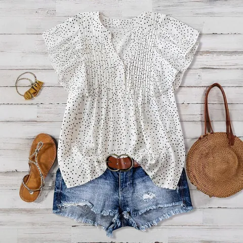 Women Casual Polka Dot Chiffon Blouse V Neck Princess Short Sleeve Top European Fashion Summer Vacation Pleated Shirt