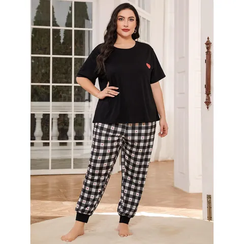 Women Plus Size Pajama Set Casual Short Sleeve Top And Plaid Heart Print Long Pants Sleepwear Loungewear Set For Ladies
