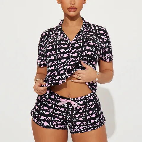 Women Casual Heart Print Pajama Set Short Sleeve Top And Shorts 2 Piece Lounge Set With Contrast Piping Soft Sleepwear