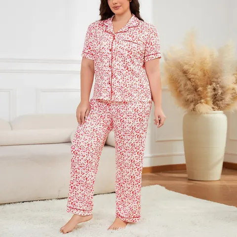 Women Plus Size Pajama Set Heart Print Short Sleeve Top And Bottom Loungewear Polyester Summer Casual Home Sleepwear Suit