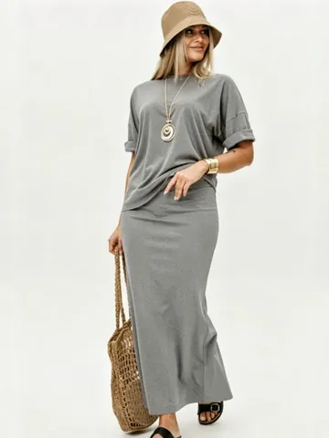 Women Casual Short Sleeve T-Shirt And Maxi Skirt Top And Bottom Solid Color Relaxed Fit Knitted Loungewear Summer Vacation Outfit