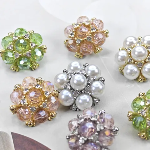 Botones de Pata de Metal Flor Vintage Con Adorno de Aleación Circonia Perla Artificial Exquisitos Botones Decorativos para Abrigo de Lana Suéter Cárdigan Accesorios de Ropa de Moda