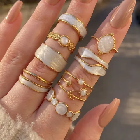 Elegante Anillo Abierto de Acero Inoxidable para Mujer Vintage Chapado en Oro Geométrico Corazón Flor Patrón Ajustable Joyería Regalo