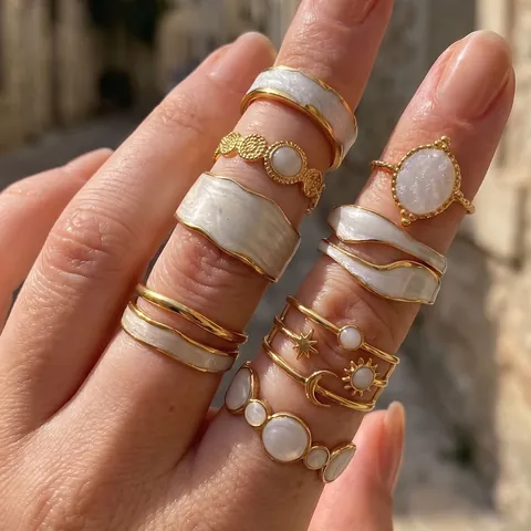 Elegante Anillo Abierto de Acero Inoxidable para Mujer Vintage Chapado en Oro Geométrico Corazón Flor Patrón Ajustable Joyería Regalo