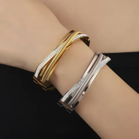 Dames Meerlaagse Kruis Armband Titanium Staal 18K Verguld Strass Sieraden Voor Feest Elegante Mode Cadeau