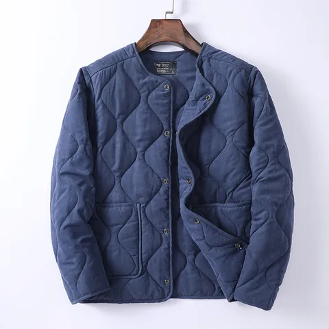 Chaqueta Forro Acolchado M65 Retro Americano para Hombre Rellena Cálida Color Sólido Cuello Redondo Botón a Presión Top Casual