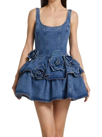Robe Courte en Denim pour Femme Décoration Florale 3D Ourlet à Volants Double Couche Coupe Ajustée Robe à Bretelles Style Corset Tenue de Plage