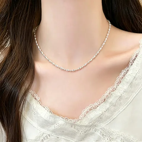 Collar de Cadena de Cobre Minimalista Galvanizado para Mujer Joyas de Plata Refinadas Moda Ligera Diseño Versátil Cadena de Clavícula de Estilo Coreano