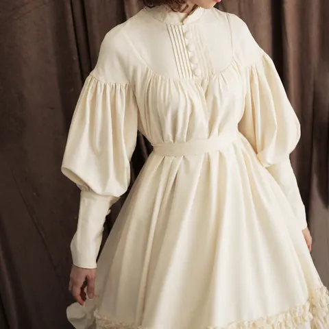 Vintage Women Victorian Lolita Maid Dress Puff Sleeve Ruffle Hem High Neck A-Line Polyester Party Cosplay Top And Bottom