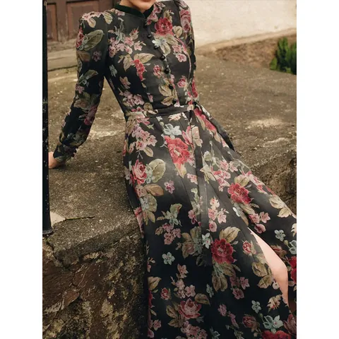 Vintage Oktoberfest Dirndl Dress For Women Black Rose Floral Print Stand Collar Long Sleeve Button Up Midi Dress With Belt